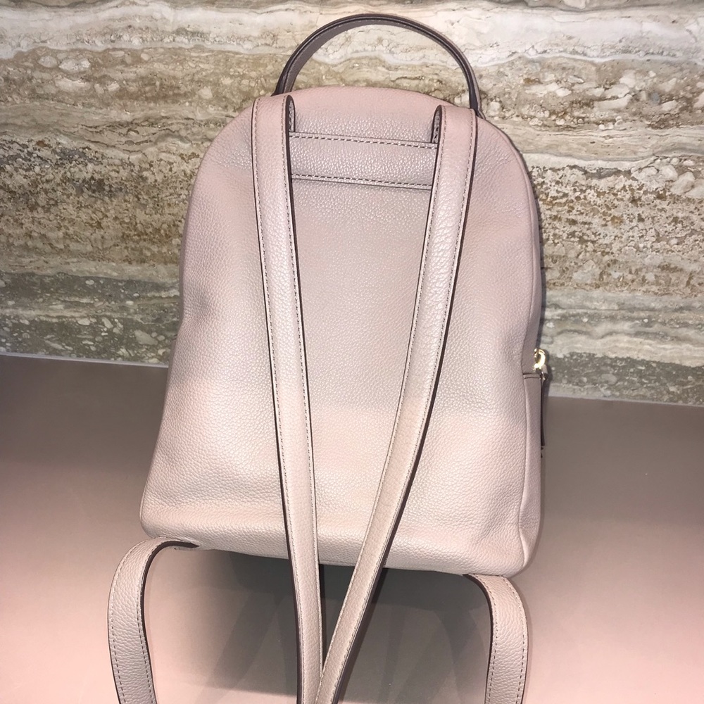 Kate spade backpack- sold - Picture 2 of 6